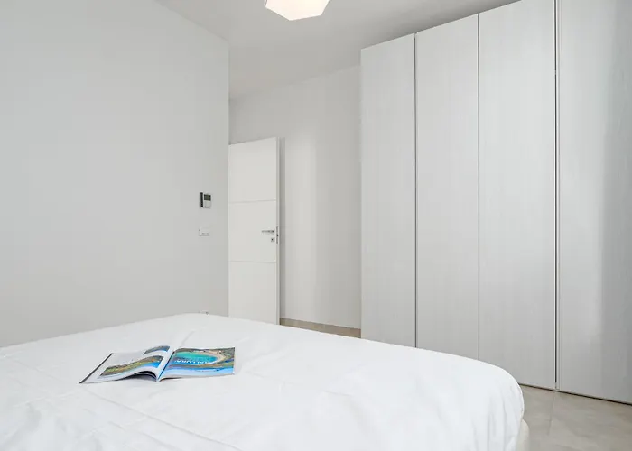 Marina Sardegna 波尔图波佐