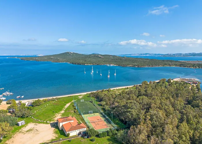 Marina Sardegna 别墅 *